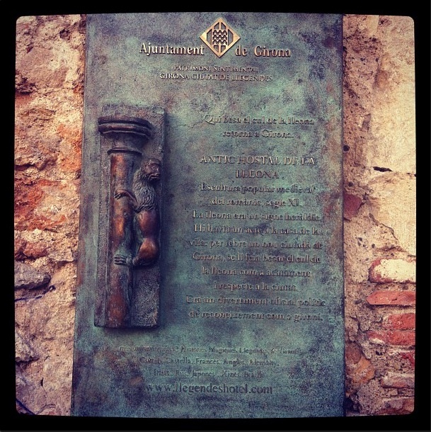Le cul de la lionne Gerone Costa Brava