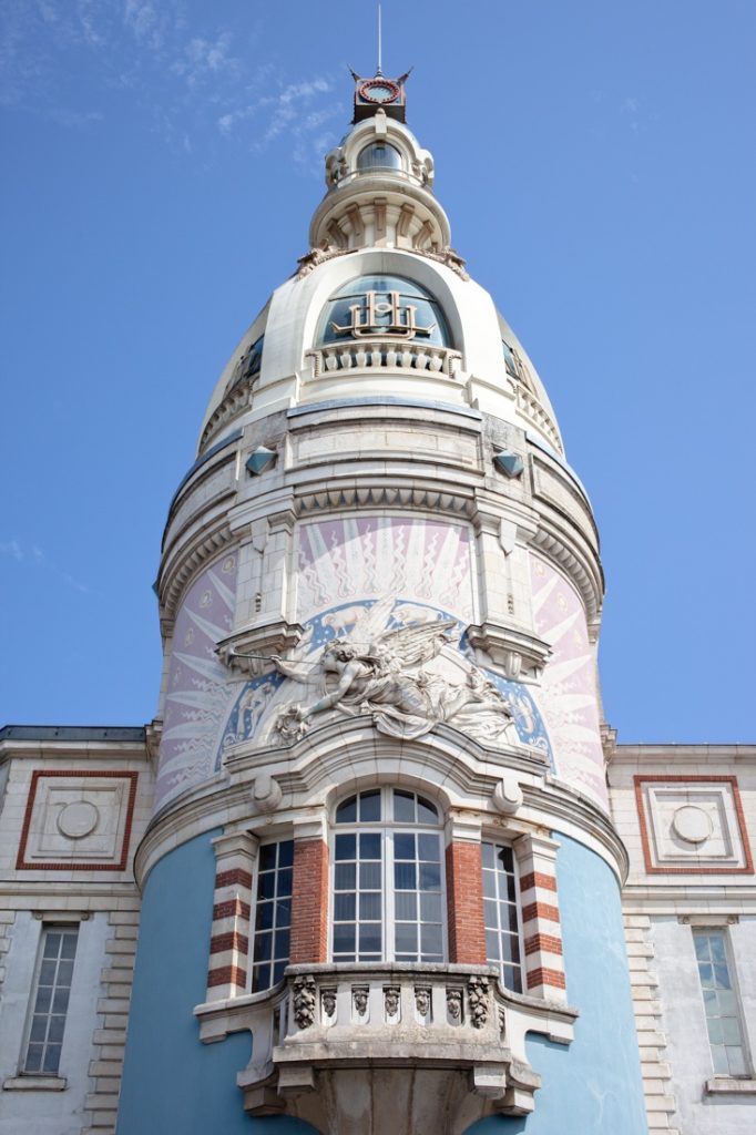 voyage a nantes - la tour Lu