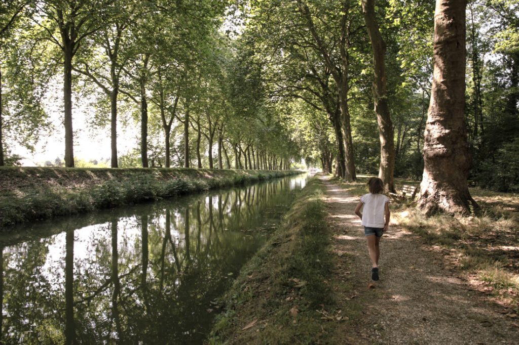 Enfance dans le Berry sur le canal de la sauldre Blancafort