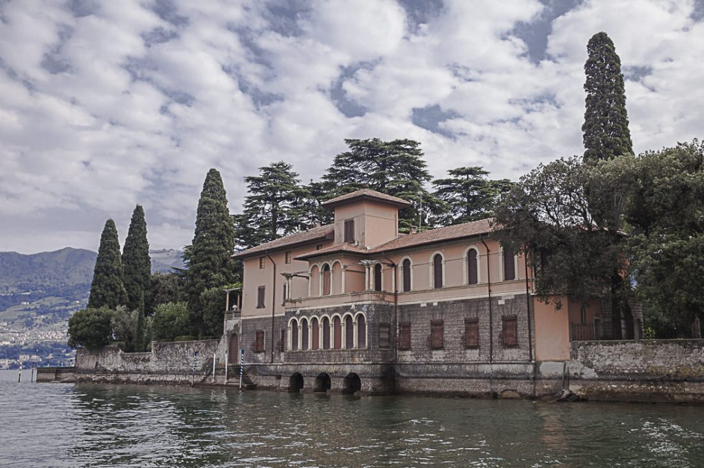 Ile privée san paolo sur le lac Iseo