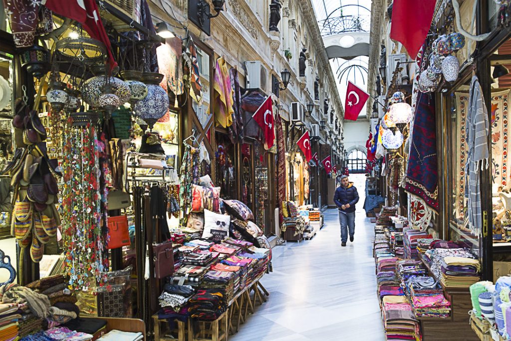 le passage sur Istiklal
