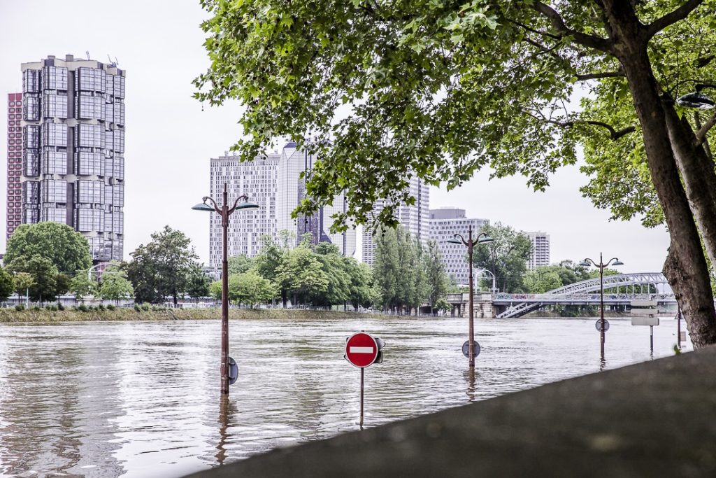 Inondations de Paris 2016 - Sens interdit