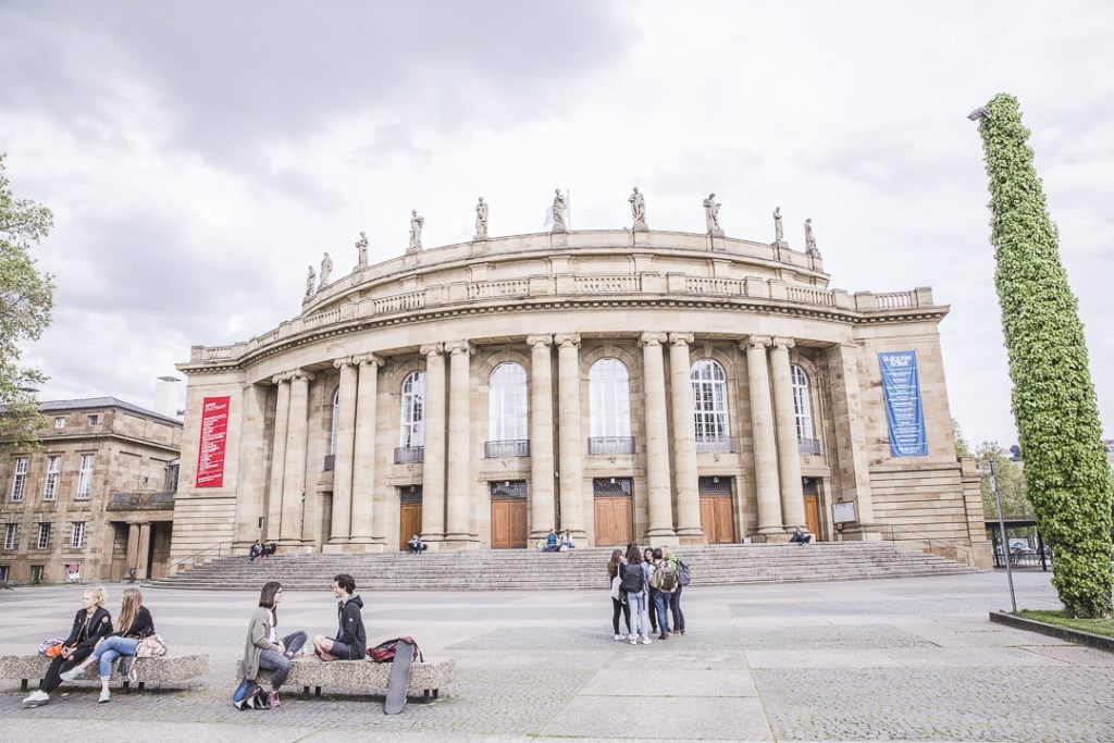 L'opéra de Stuttgart vu de l'extérieur