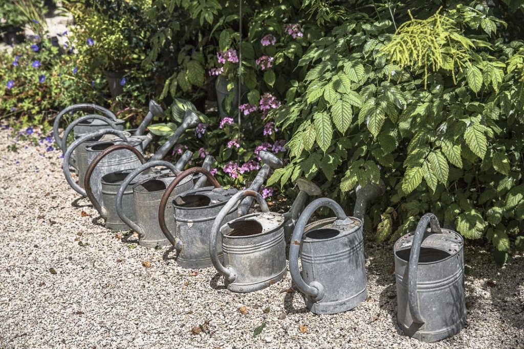 Les arrosoirs des jardins de mon moulin