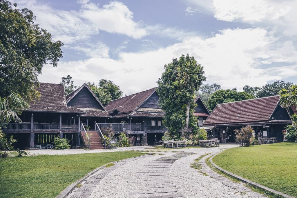 Ban Sao Nak, une maison traditionnelle en teck de Lampang