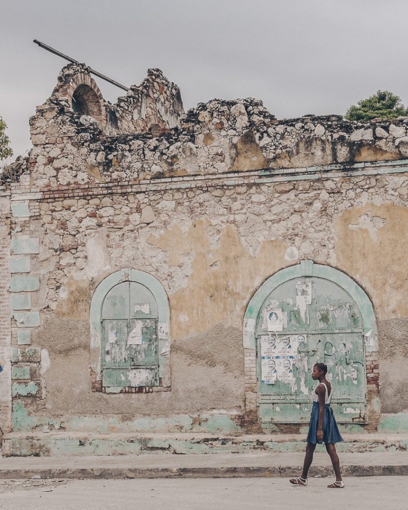 La jeune fille de Jacmel, Haiti