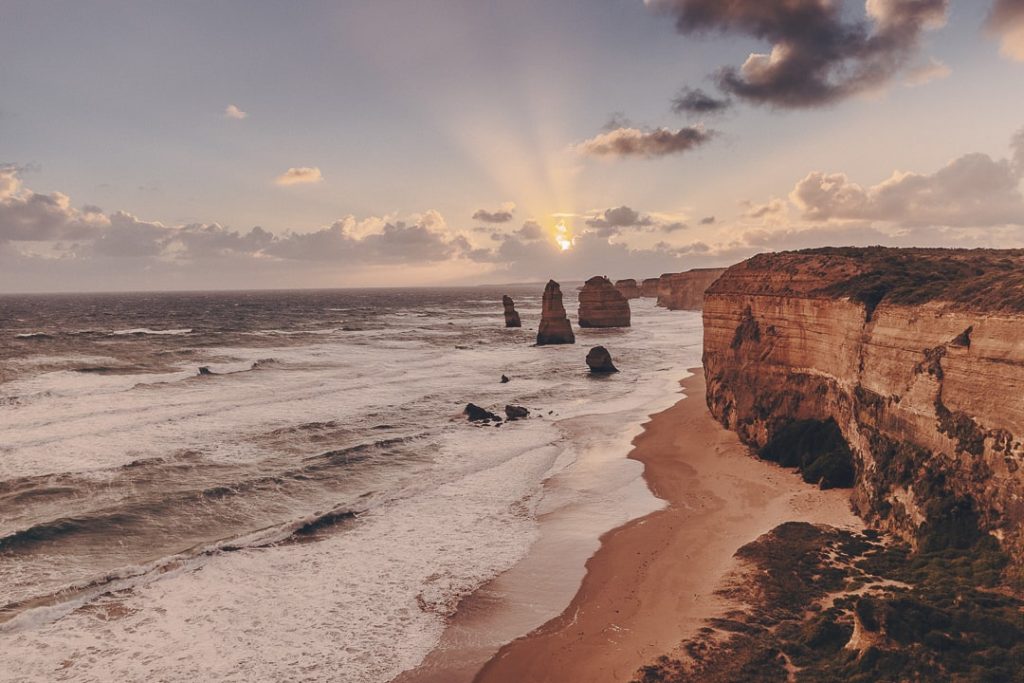 Coucher de soleil sur les 12 apôtres - Great Ocean Road, Australie
