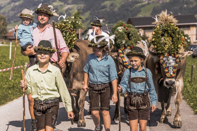 Découvrir la thématique : Patrimoine & traditions