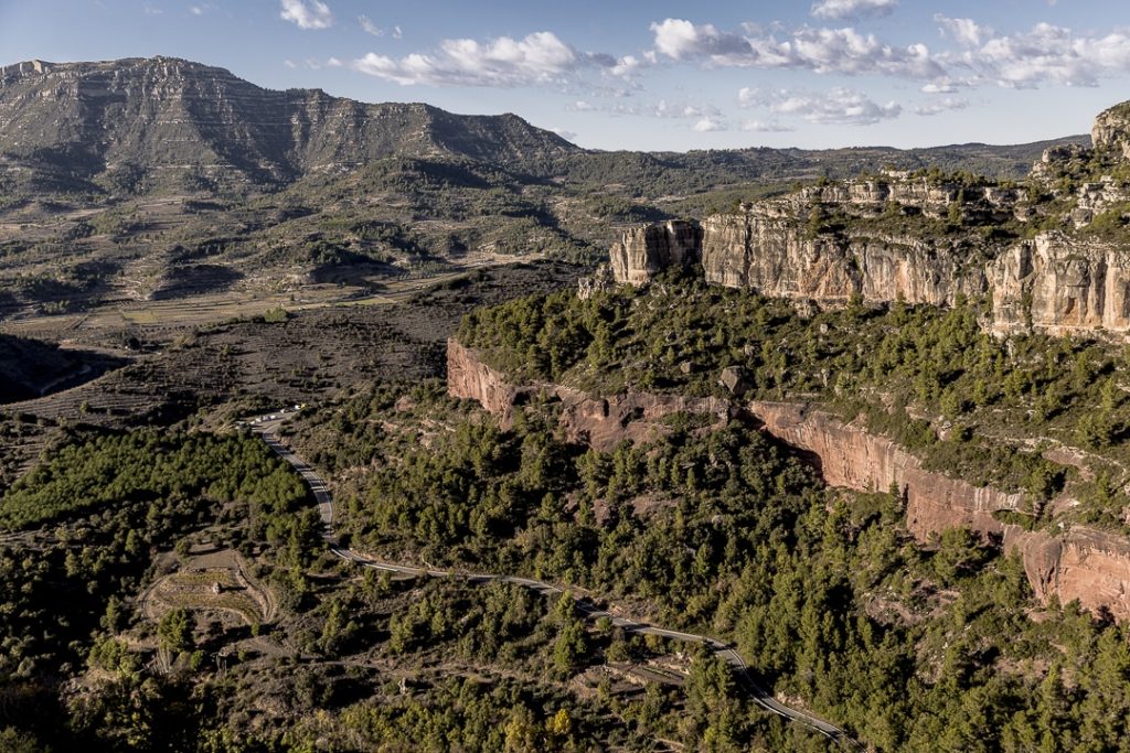 vue sur la sierra de montsant depuis le village de Siurana #catalogne #roadtrip