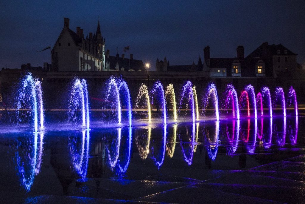 Mur d'eau au chateau des ducs de Bretagne à Nantes #nantes #chateau