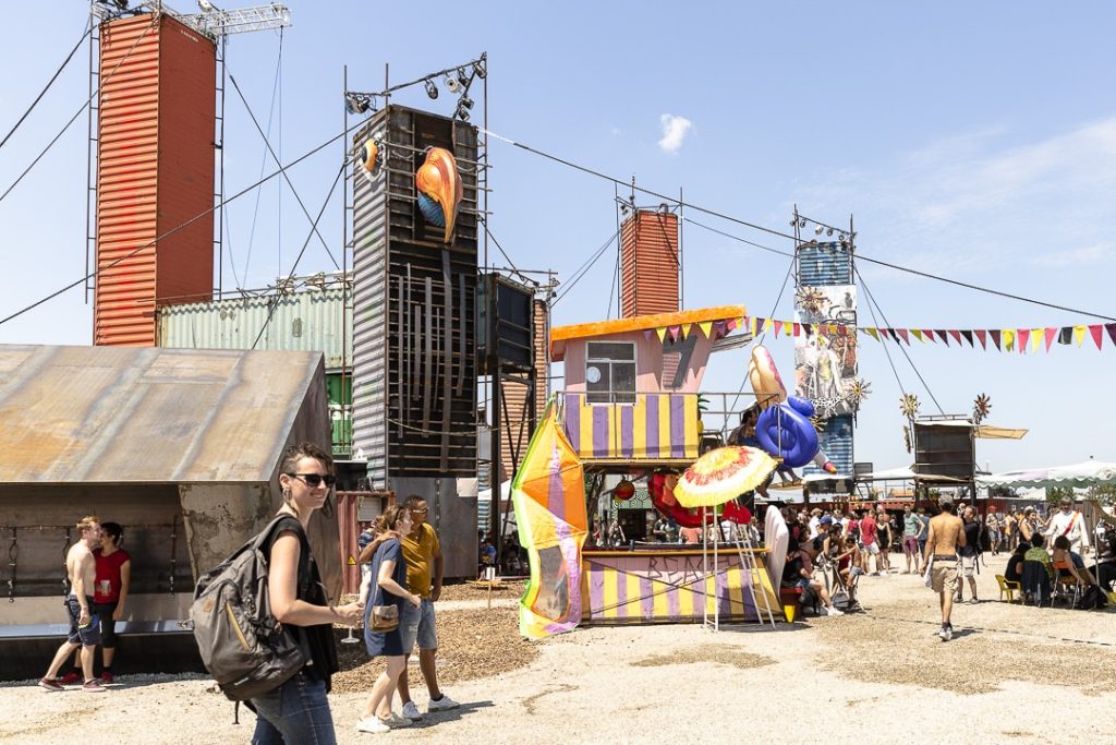 Transfert & co, le nouveau site culturel de Nantes, à visiter tout l'été à Rezé #lvan #Nantes