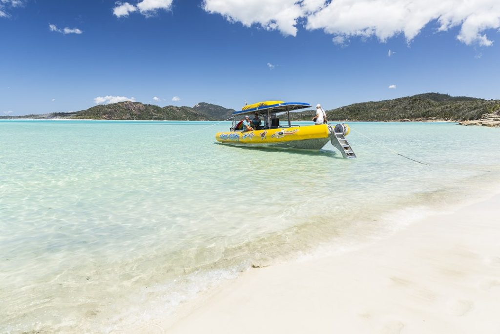 Ocean rafting, un opérateur eco certifié recommandé pour faire une excursion sur Hill Inlet et Whitehaven beach