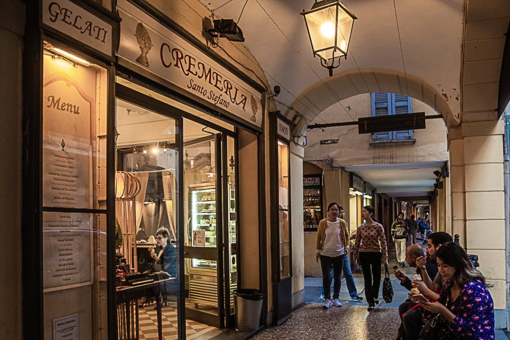 Déguster une glace, un incontournable de Bologne #inemiliaromagna