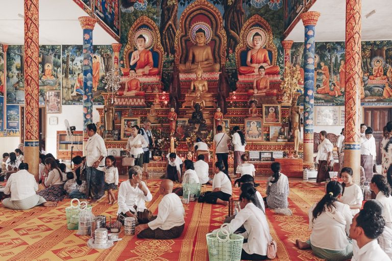 Nouvel an Khmer dans une pagode au Cambodge
