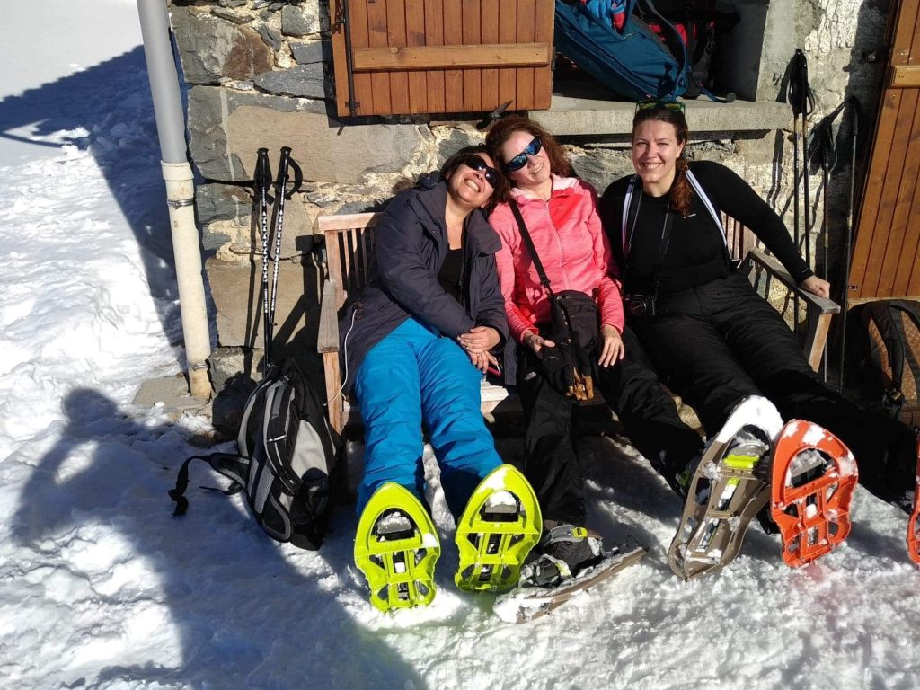Retour au chalet après la randonnée en raquettes au Grand Truc