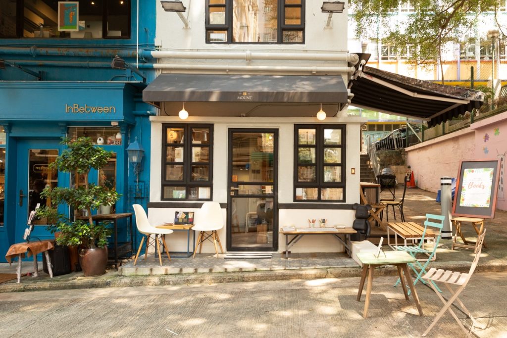 Café dans old town central hong kong