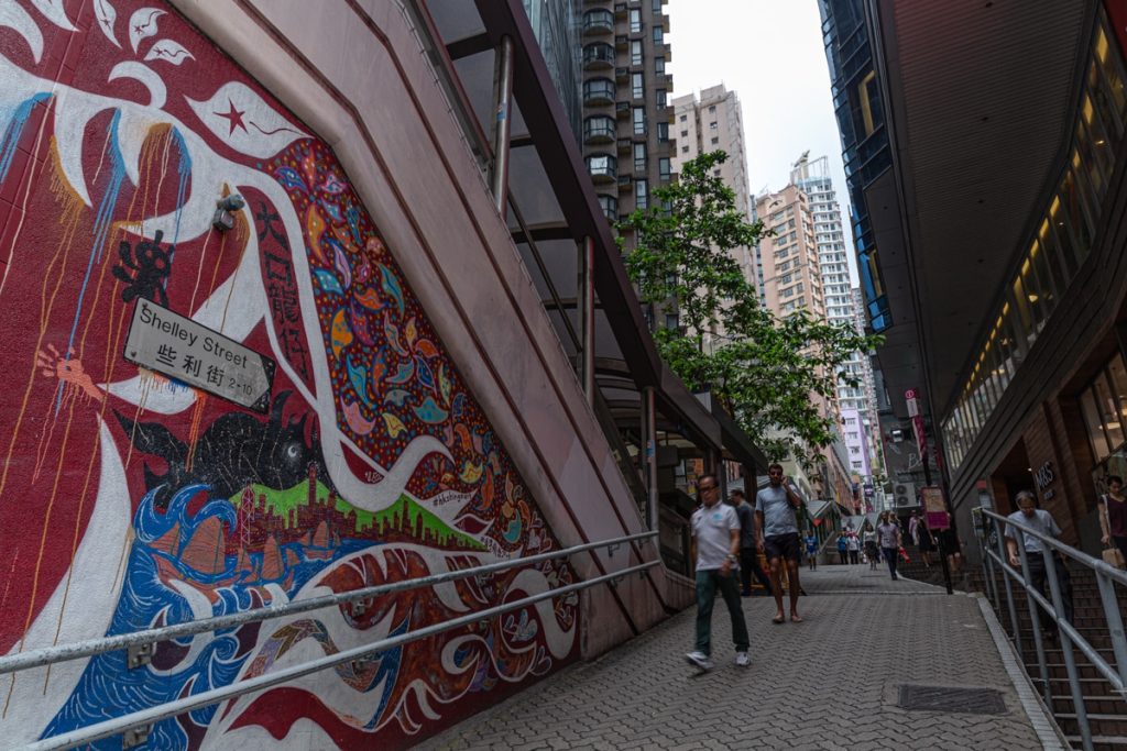 Shelley street les escalators de Hong Kong