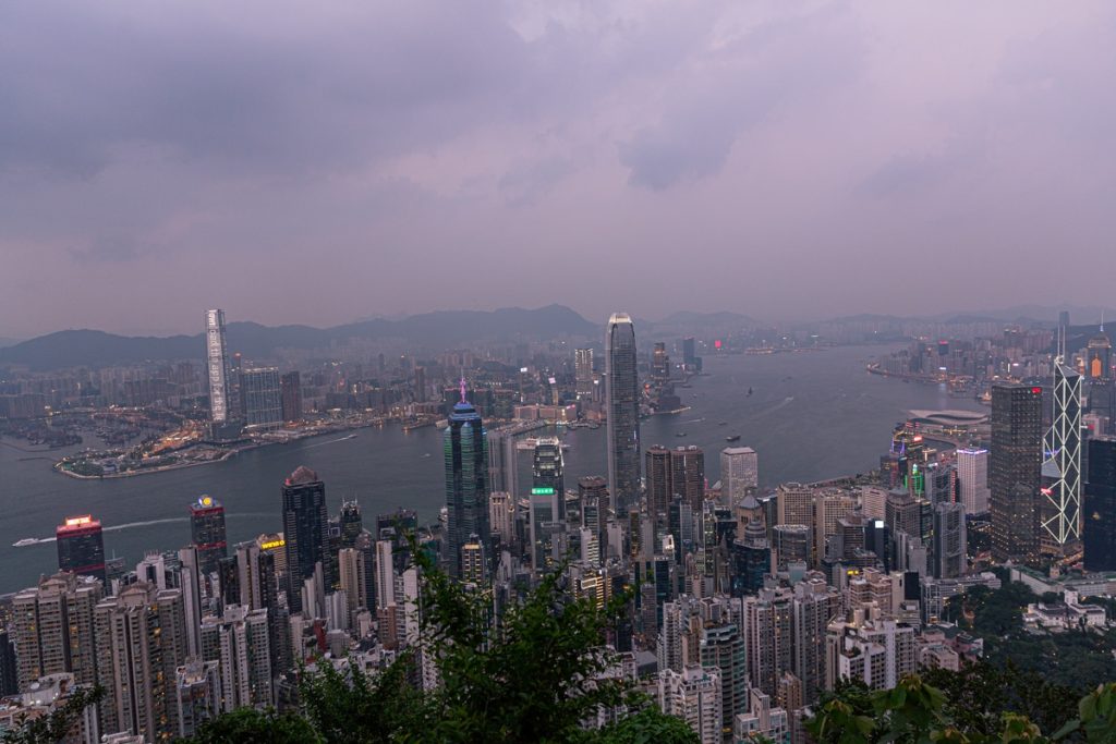 Monter au coucher du soleil au Victoria Peak, un incontournable à faire à Hong Kong