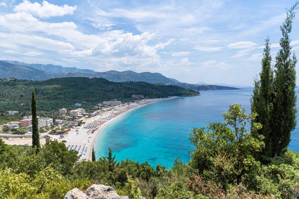 Livadhi beach, une des plus belles plage de la riviera albanaise