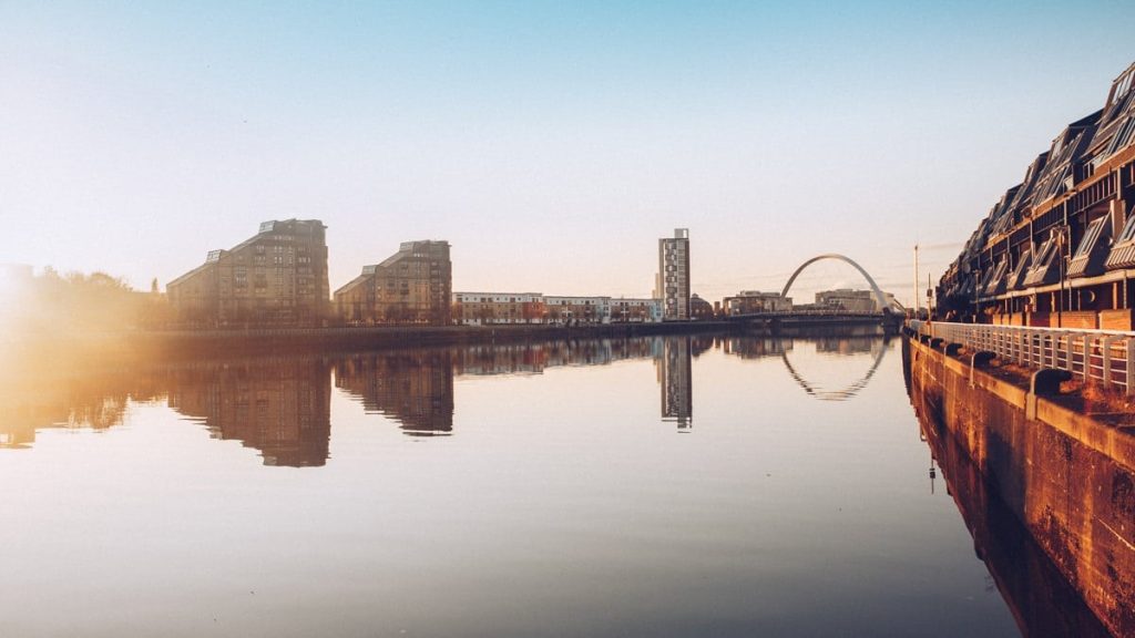 Coucher de soleil sur la Clyde à Glasgow