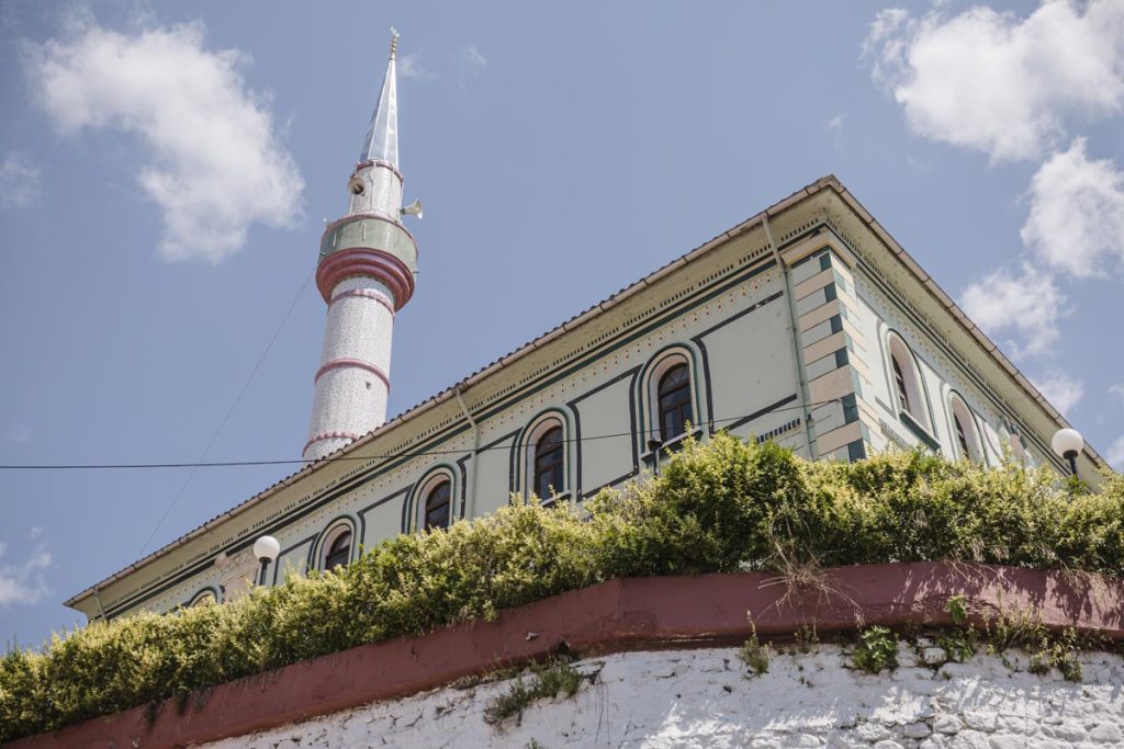 Mosquée de Echinos, un village des contrefort du mont Pothoque