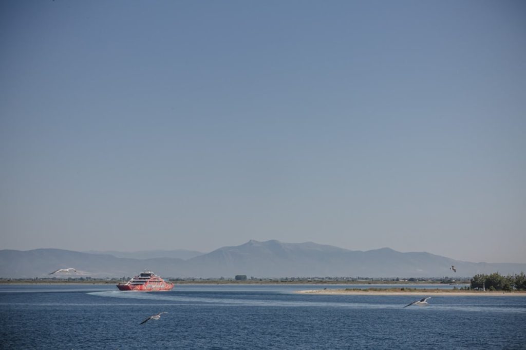 Ferry pour Thassos, une île grecque située au large de Kavala