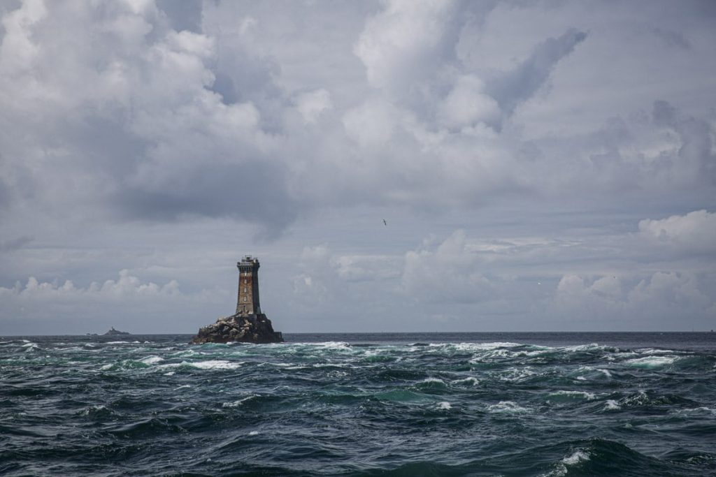phare-de-la-vieille-pointe-du-raz
