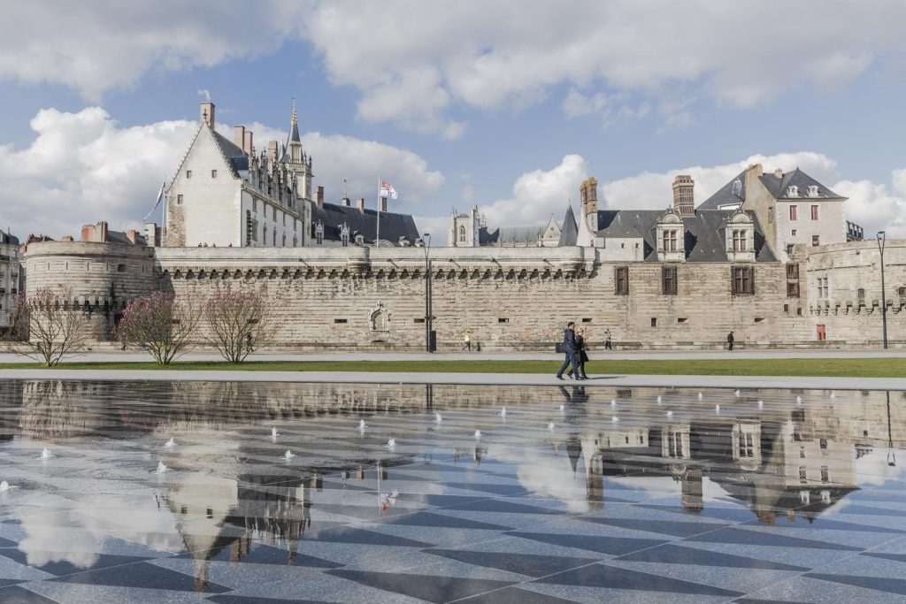 mur-d-eau-nantes