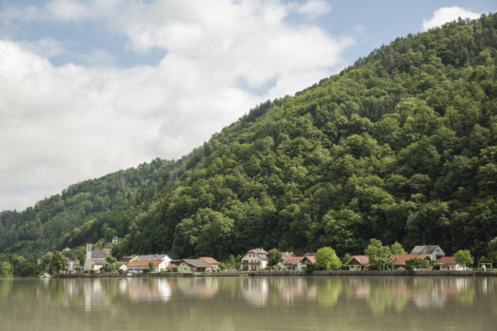 Inzell village sur le Danube