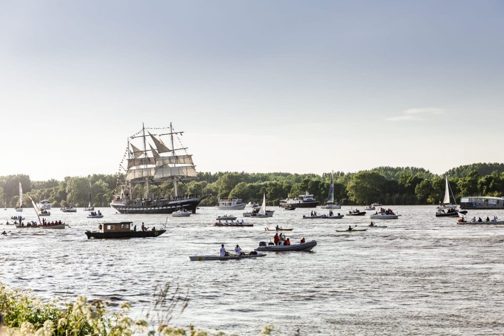 Debord-de-Loire-arrivee-belem-nantes