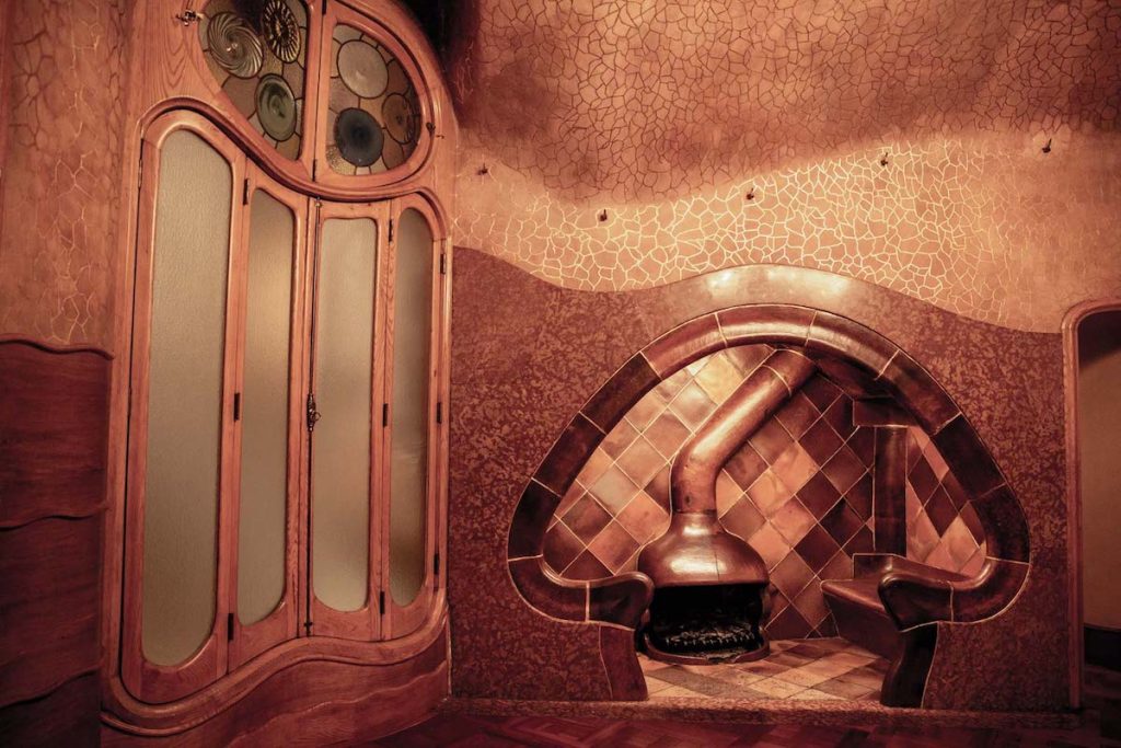 cheminee-casa-batllo