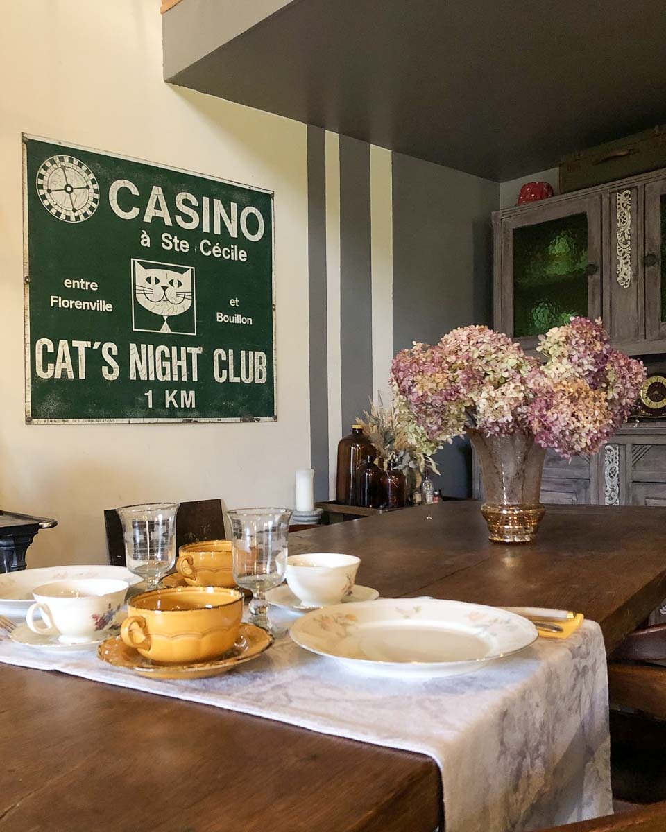 Décoration chinée dans le B&B les Chambres du Chat