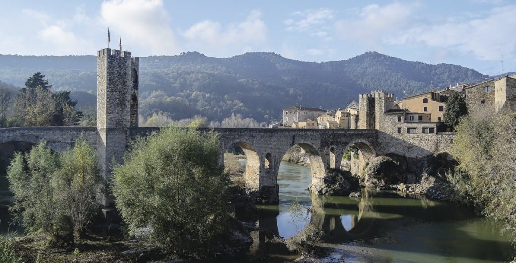 Besalu-Ruben-Sorribas-Fernandez-ACT