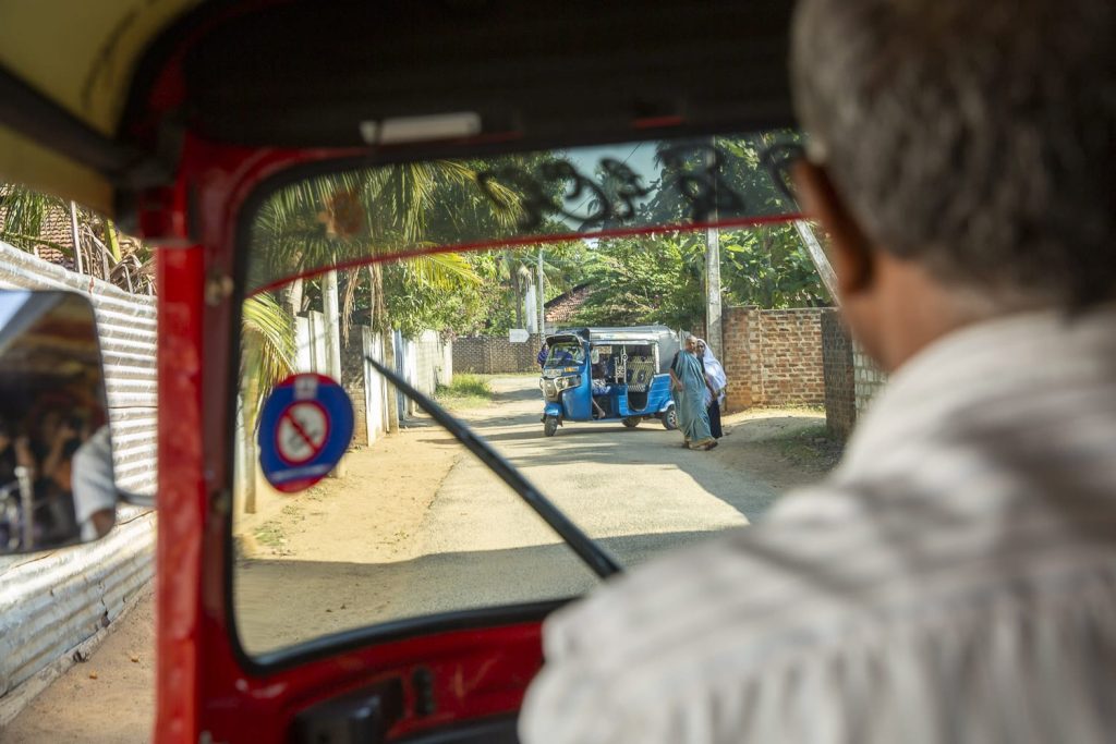 tuk tuk arugam bay