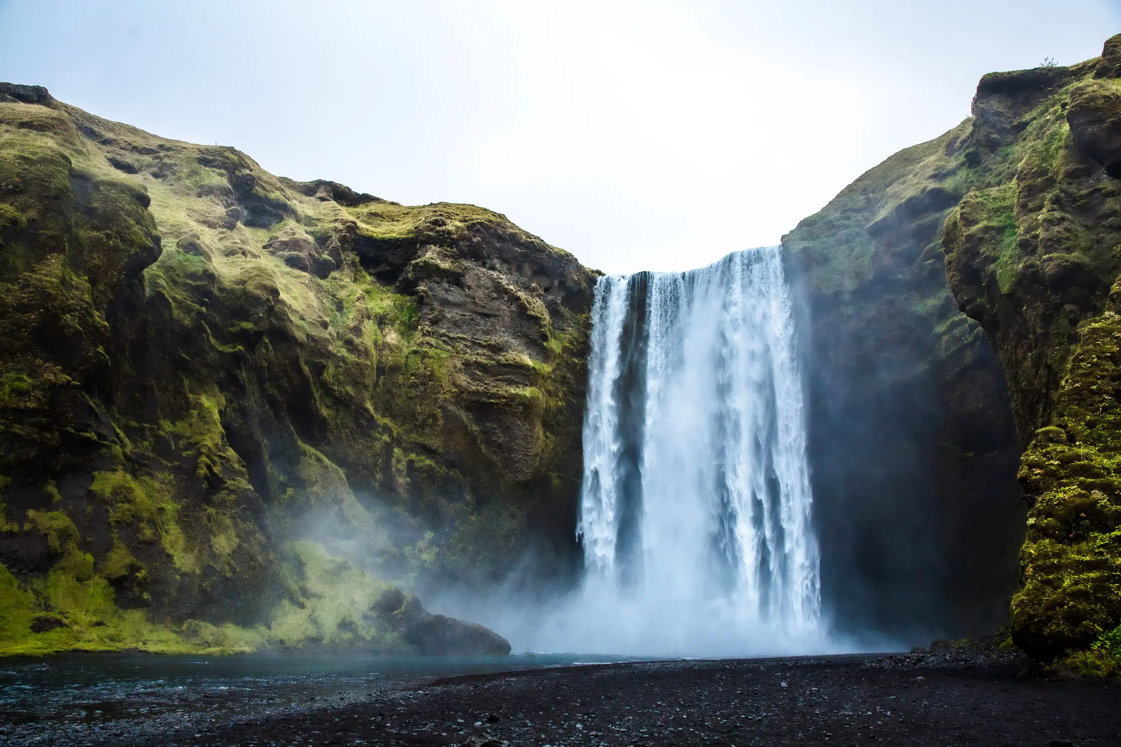 skogafoss-cascade-islande