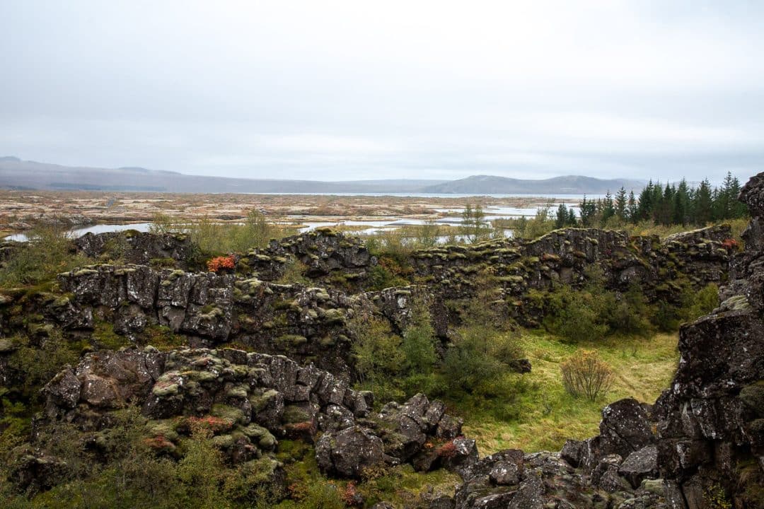 la faille d'almannagja dans le parc national de Thingvellir