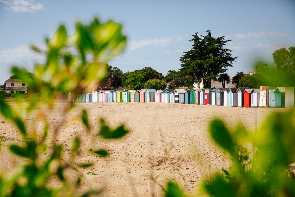 les cabanes de plages colorées de la Boirie à Saint-Denis-d'Oléron