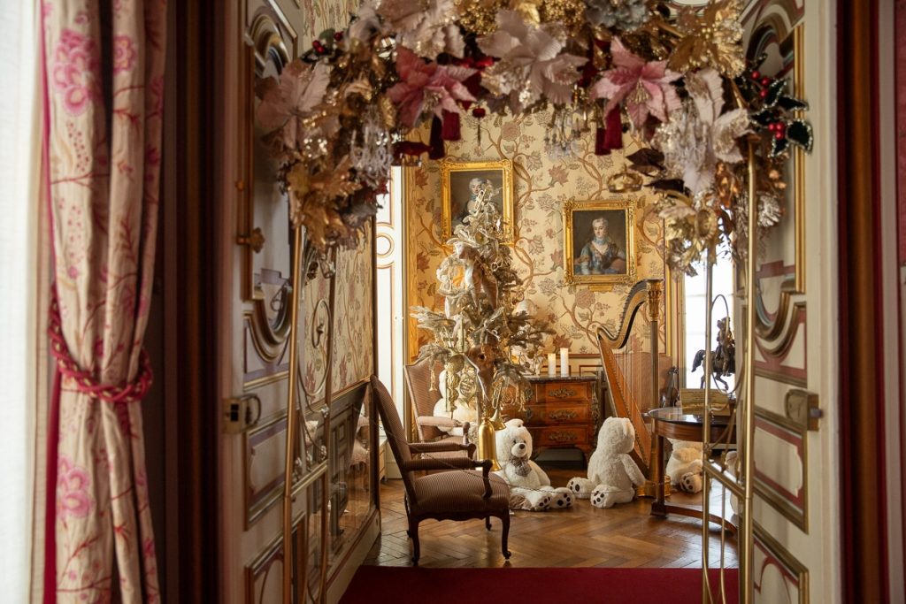 Intérieur du château de Cheverny décoré pour Noël
