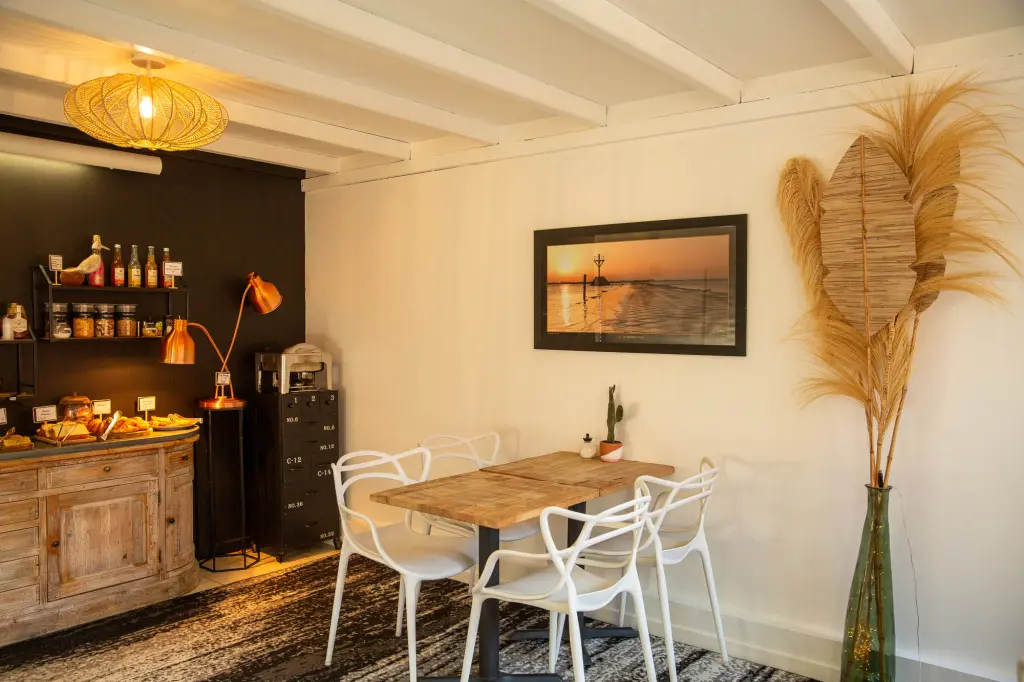 Salle du petit déjeuner d'Ancre Marine