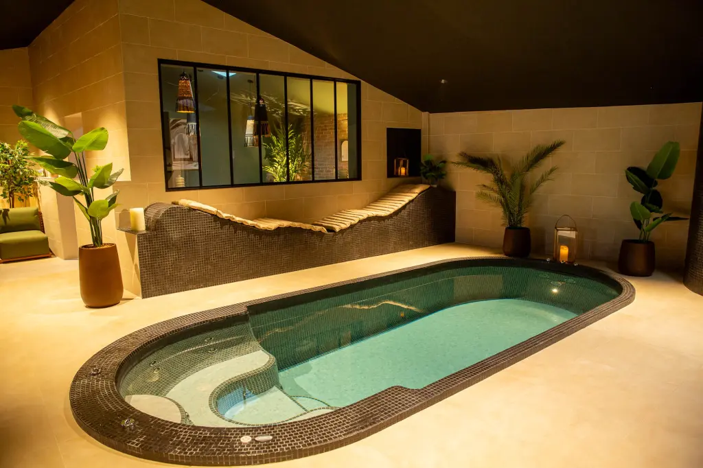 Piscine du spa thalgo d'Ancre Marine