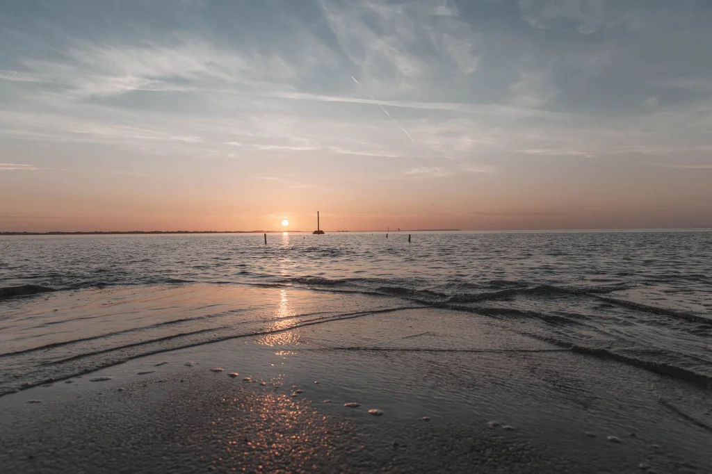 Coucher de soleil sur le Gois