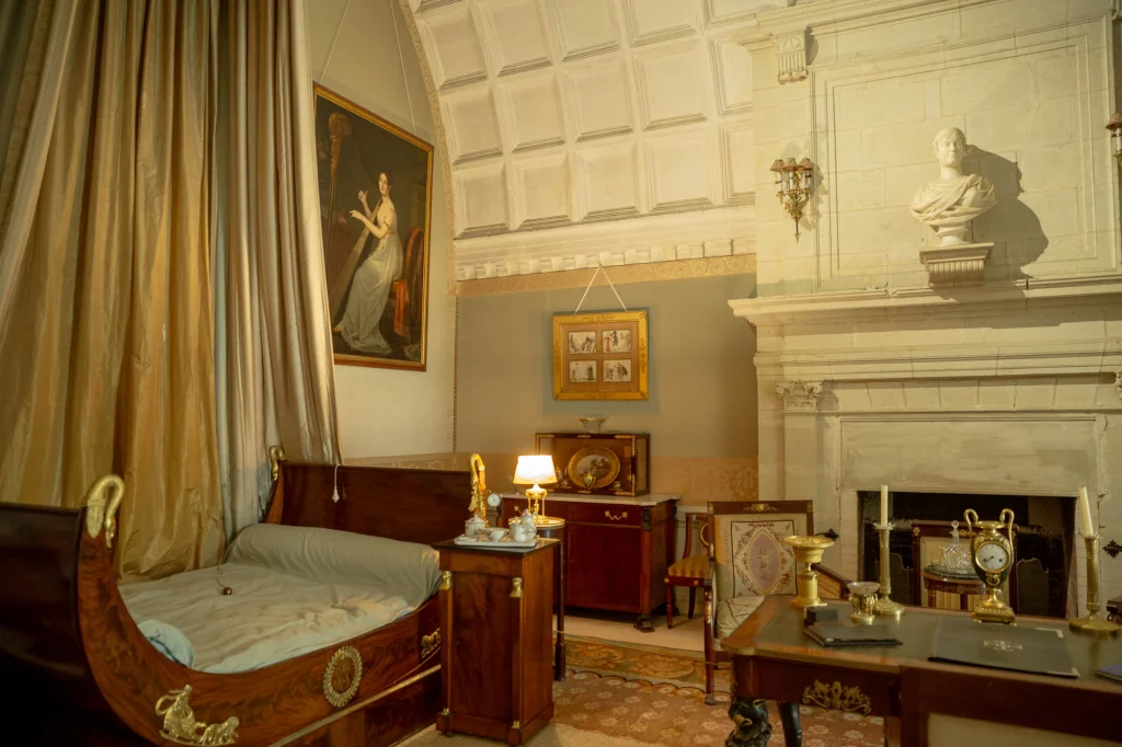 Chambre Empire du château de Serrant dans le Maine-et-Loire